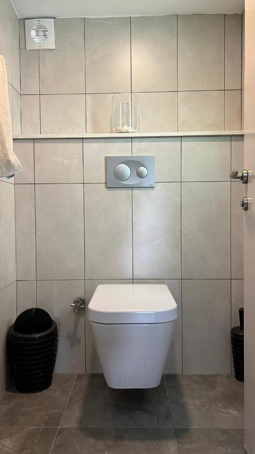 200 M2 Muhtesem Cati Kati, Roof Apartment Istanbul Exterior photo